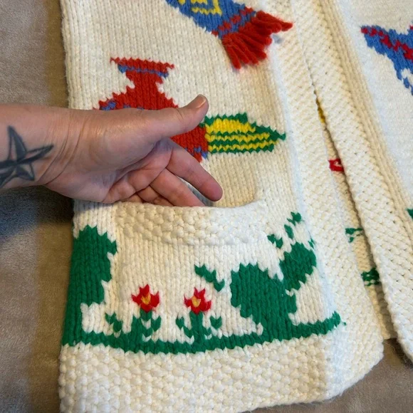 Vintage Ladies Mary Maxim Southwest Knit Sweater - Picture 4 of 7